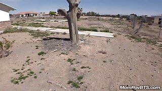 Moja soseda Jayne je dekle s spletno kamero