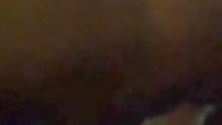 Brez sramu se slečem z moje latinske ljubice