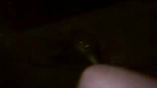 Busty teen rjavolaska ugaja svojo muco