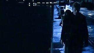 Slečenje in ples doma