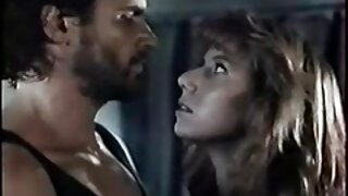 Huuuge spunk obremenitev na njenem obrazu