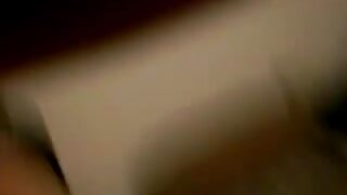 Rdečelaska lepotica dela debel dong