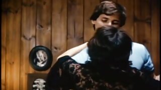 Moje amatersko dekle Sandy pleše na tiča