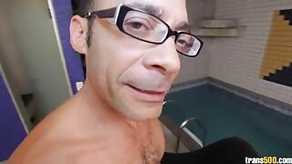 Razgaril sem jo in ona me je zajebala