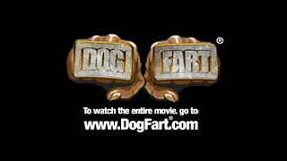 Prsata žena prsti in brizga