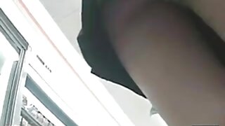 Uporabljam svoje ustnice in noge, da ugodim