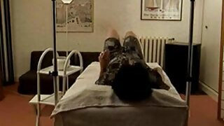 Nosečnica ima poraščeno nožnico