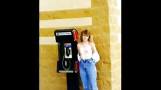 Čudovita svetlolaska s čudovitim telesom se boža pred spletno kamero