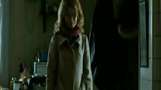 Pobocam svojega tiča globoko v njo