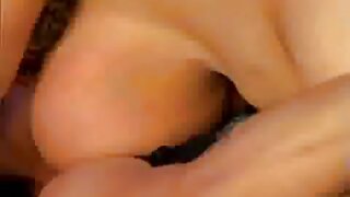 Razširi svojo lepo okroglo rit