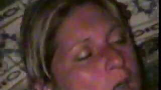 Lizanje muce, pihanje in kurjenje v usta