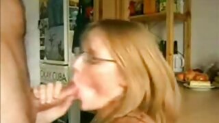 Lepa ruska najstnica ji daje vse