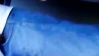 Dajanje glave na plaži