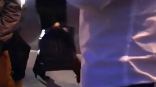 Privlačna punca sesa kurac in dobi obremenitev v ustih