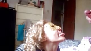 Petite rjavolaska dobi velik trd kurac