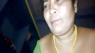 Emo babe z modrimi lasmi